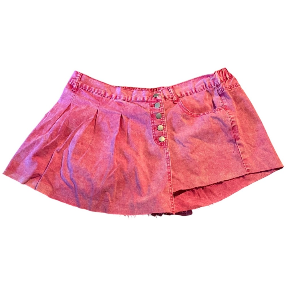 Y2K Style‎ Pink Acid Wash Denim Skort Button Front Raw Hem Plus Size Barbiecore